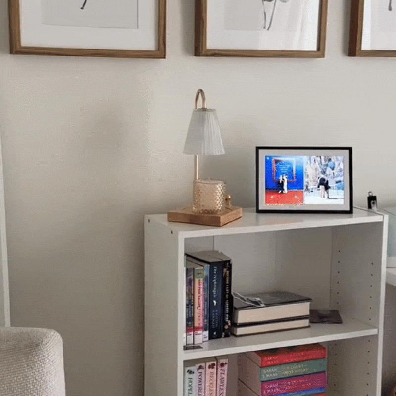 SnapView™ — Digitalni okvir za fotografije